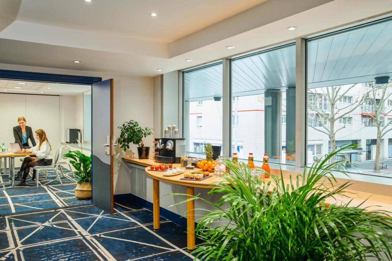 Residence Mercure Paris La Defense Grande Arche Nanterre Exterior photo