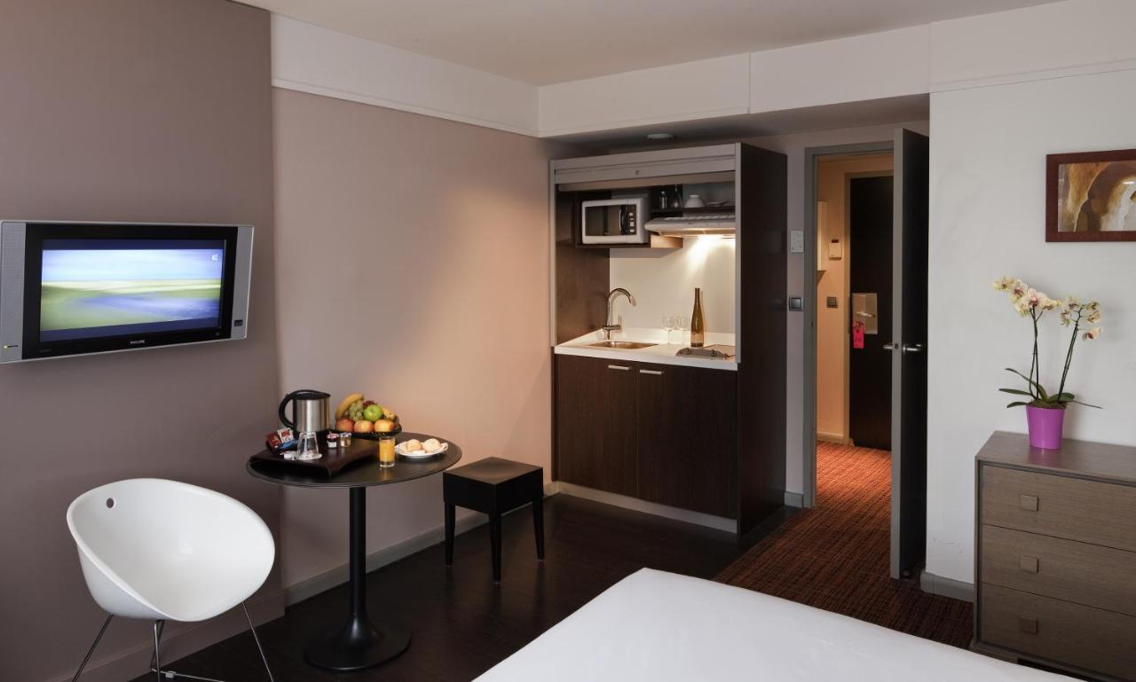 Residence Mercure Paris La Defense Grande Arche Nanterre Room photo